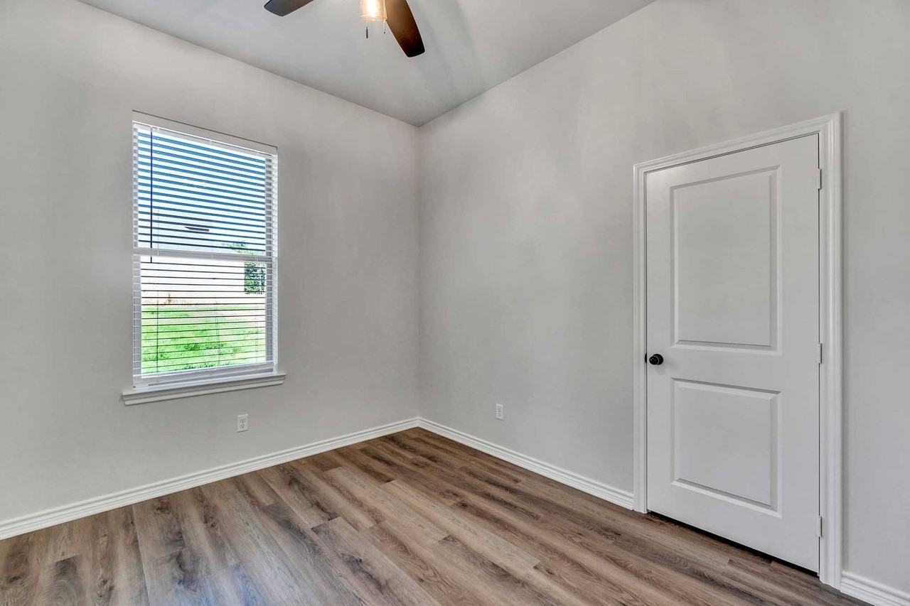 2307 Flint River Rd #102 - Photo 6 of 14