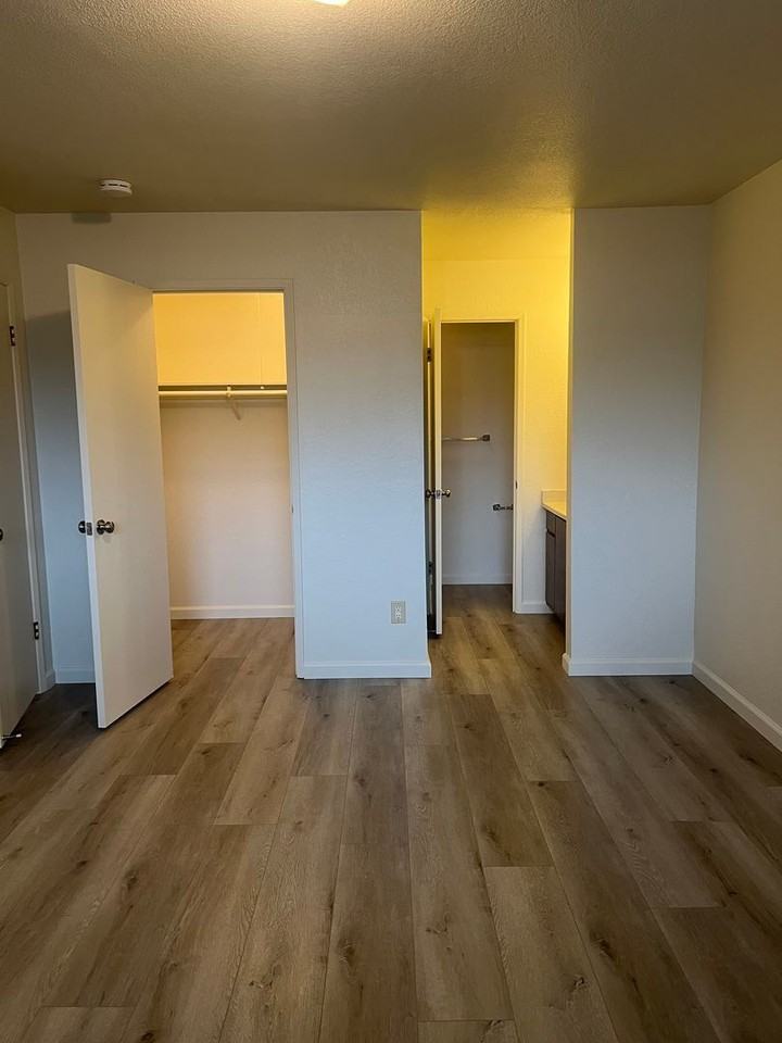 6404 Denton Way - Photo 7 of 13