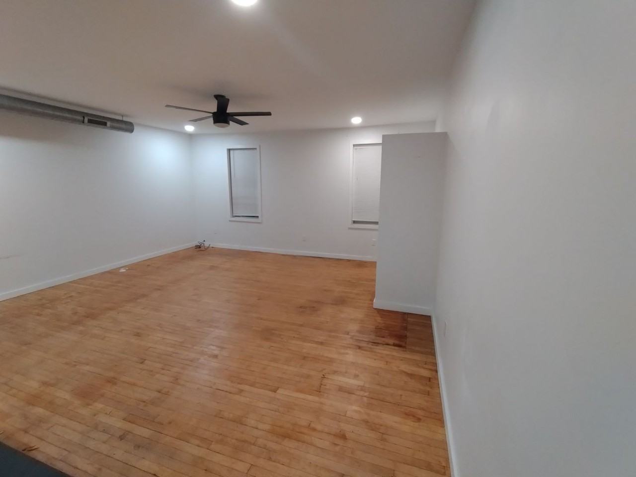 3112 Richmond St - Photo 3 of 4