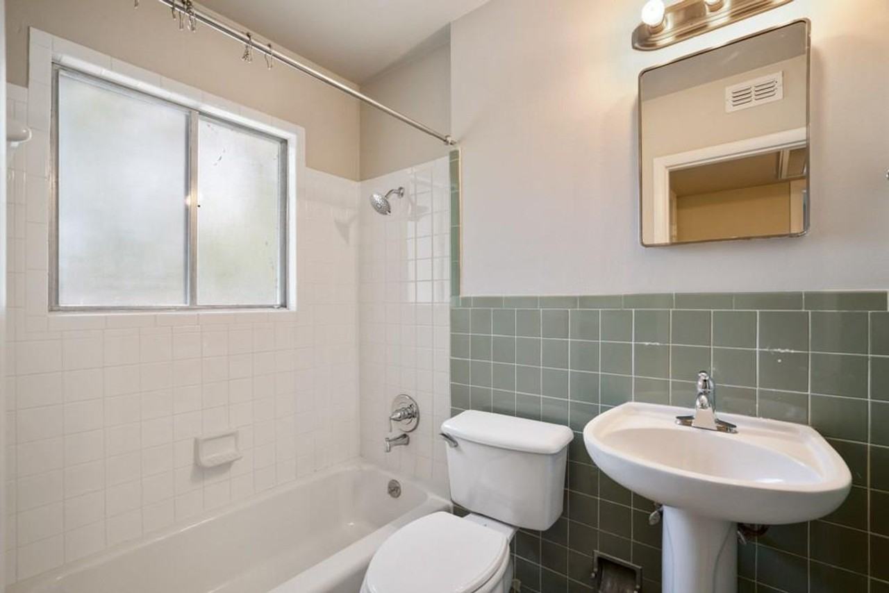 1311 Exposition Blvd #8 - Photo 7 of 10