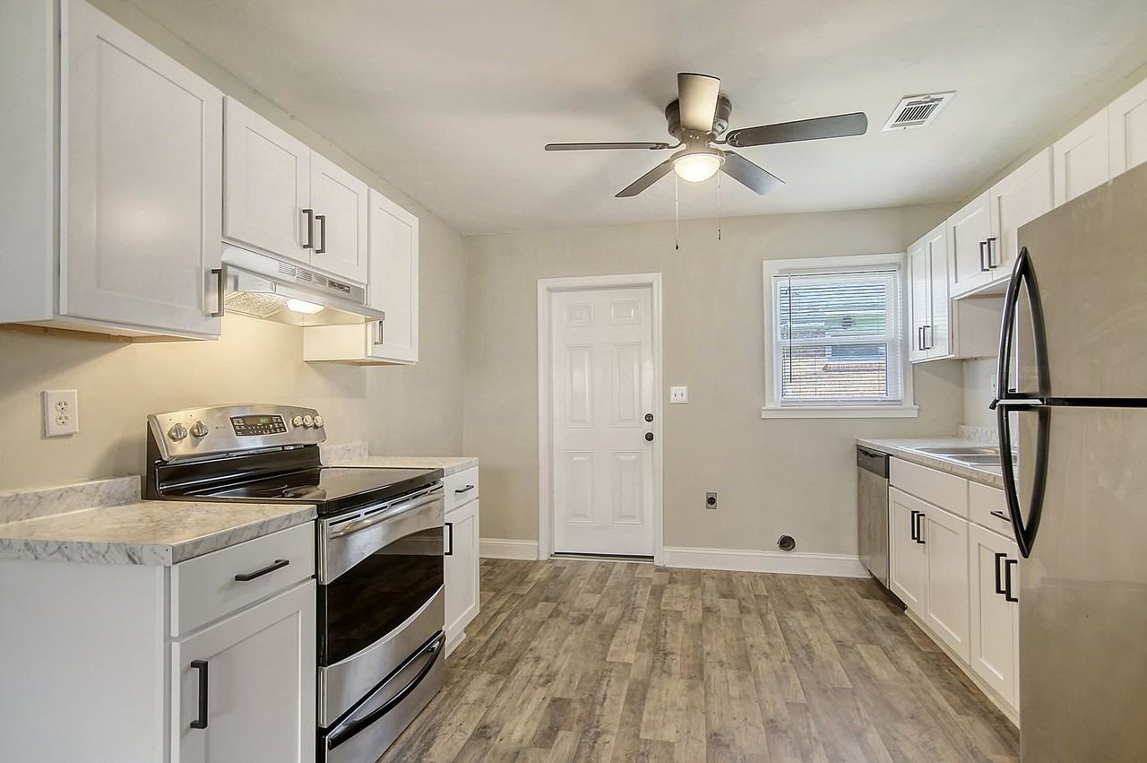 1552 Orange Grove West Ashley - Photo 6 of 19