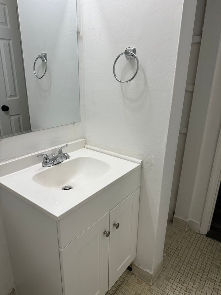 Sumner Place in the heart of North Charleston - Photo 4 of 15