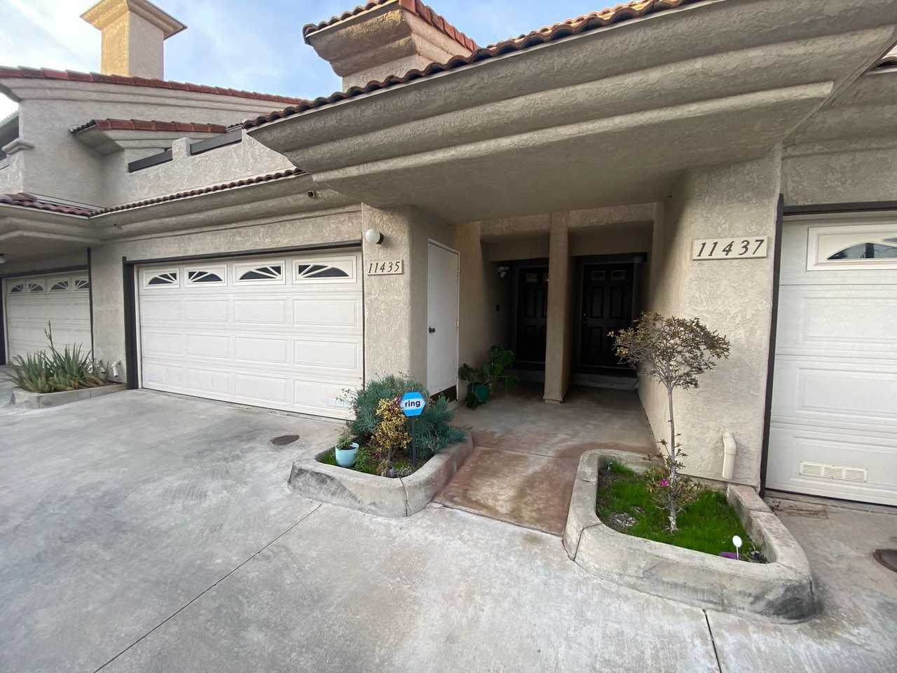 11435 216th St - Photo 5 of 44