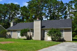 124-126 Corey Circle - Photo 1 of 1
