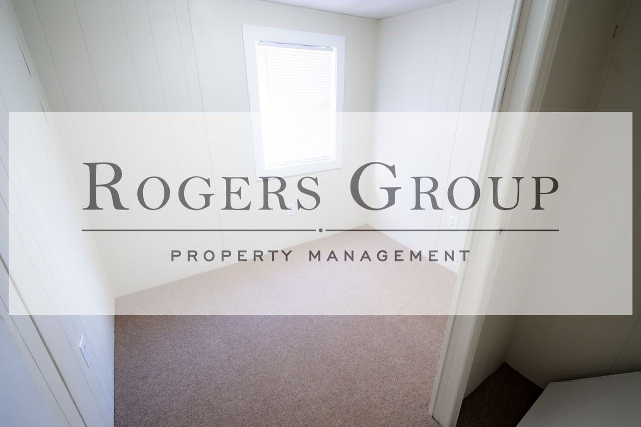 378 Cedar Rock Ln #8 - Photo 4 of 7