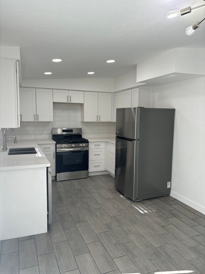 71745 Sunnyslope Dr - Photo 2 of 16