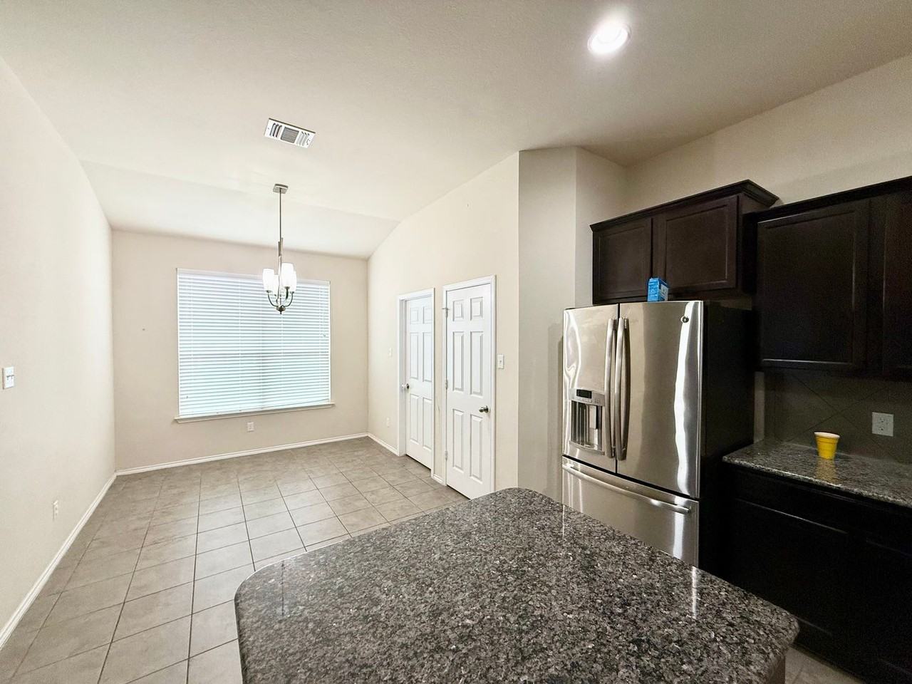 6628 La Sol Ln - Photo 3 of 18