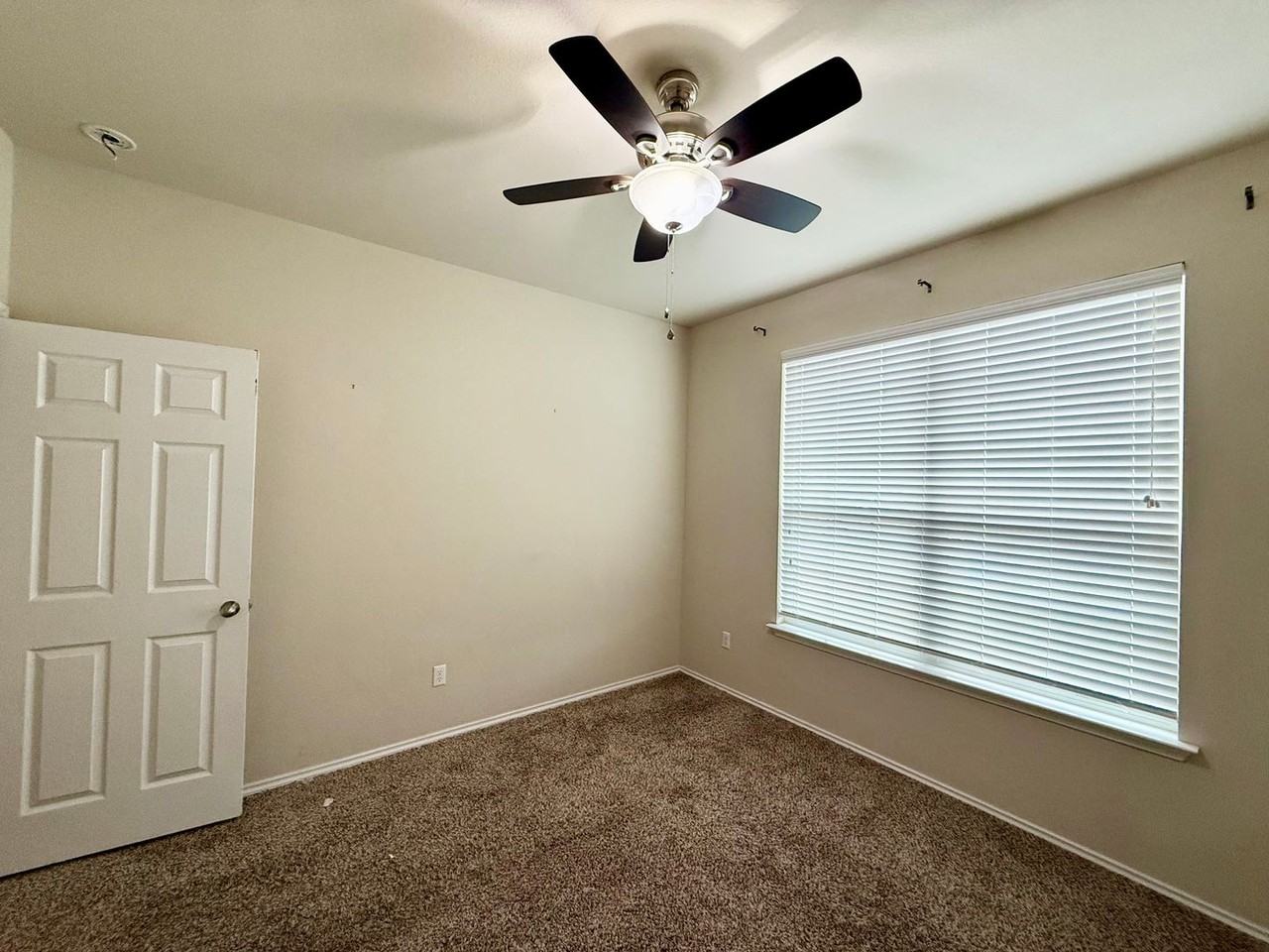 6628 La Sol Ln - Photo 5 of 18