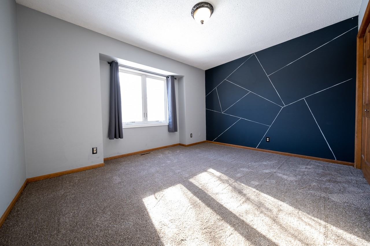 4619 Bower Path - Photo 2 of 32