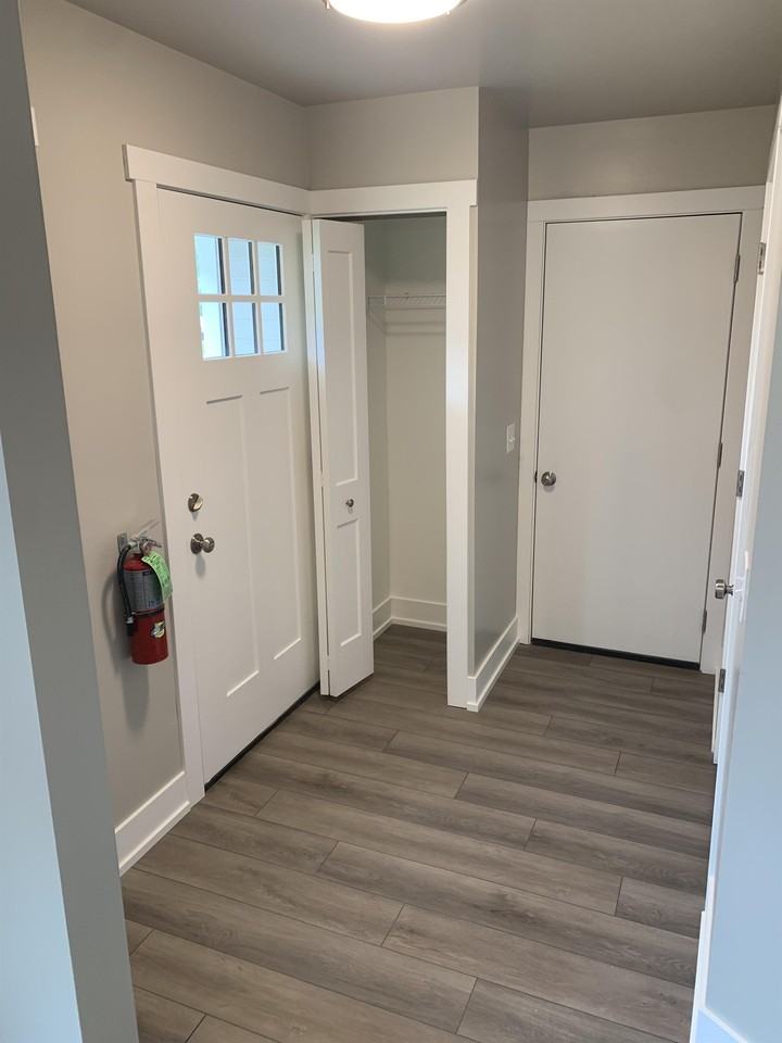 8008 Green Meadow Ct #8008 - Photo 3 of 11