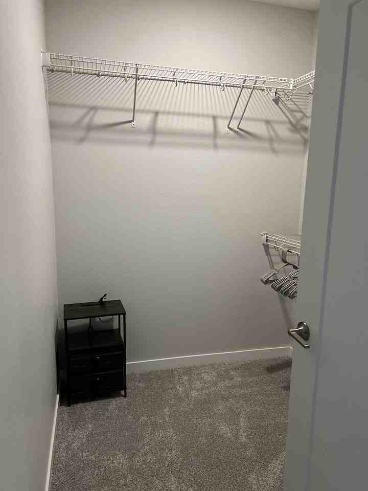 922 8th St #209 - Photo 5 of 13