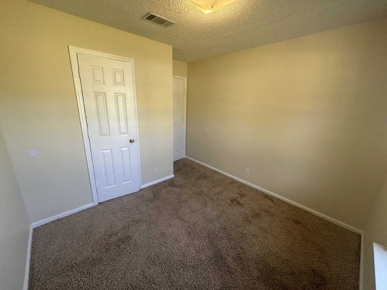 202 Scott Spencer St Ne - Photo 7 of 11