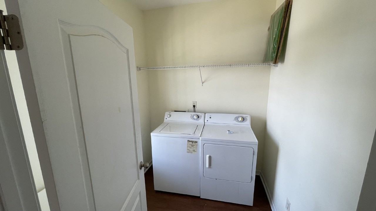 401 Barry Mccaffrey Blvd Unit K3 - Photo 5 of 22