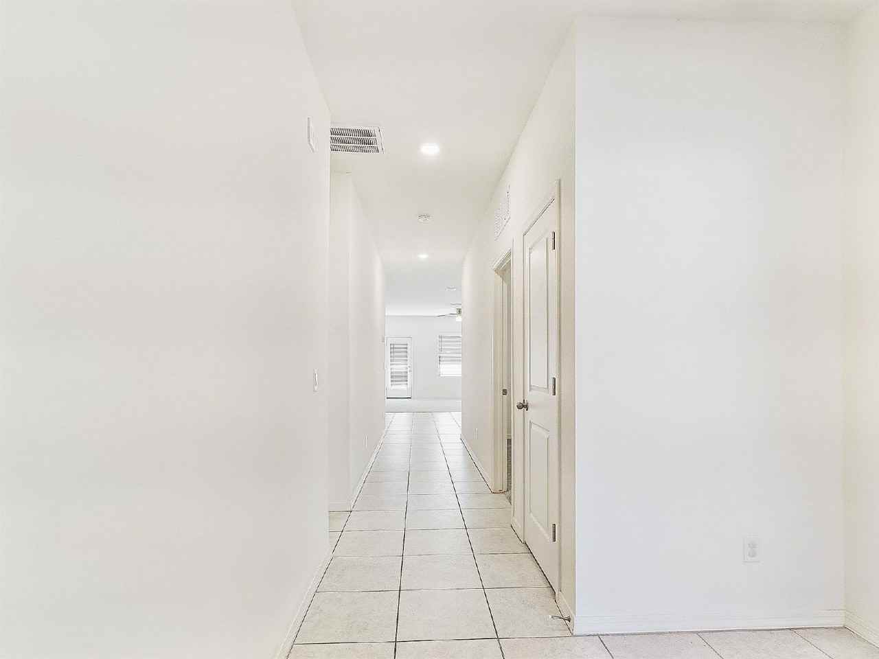 35269 W Santa Clara Ave - Photo 4 of 35