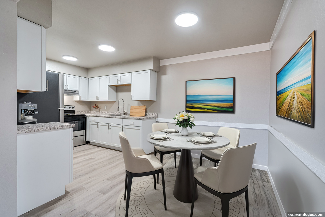 EVERGREEN PLACE - Photo 4 of 20