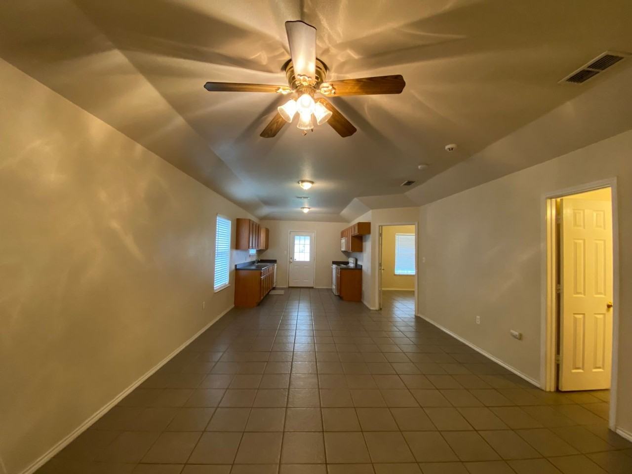 239A Rosalie Dr - Photo 2 of 21