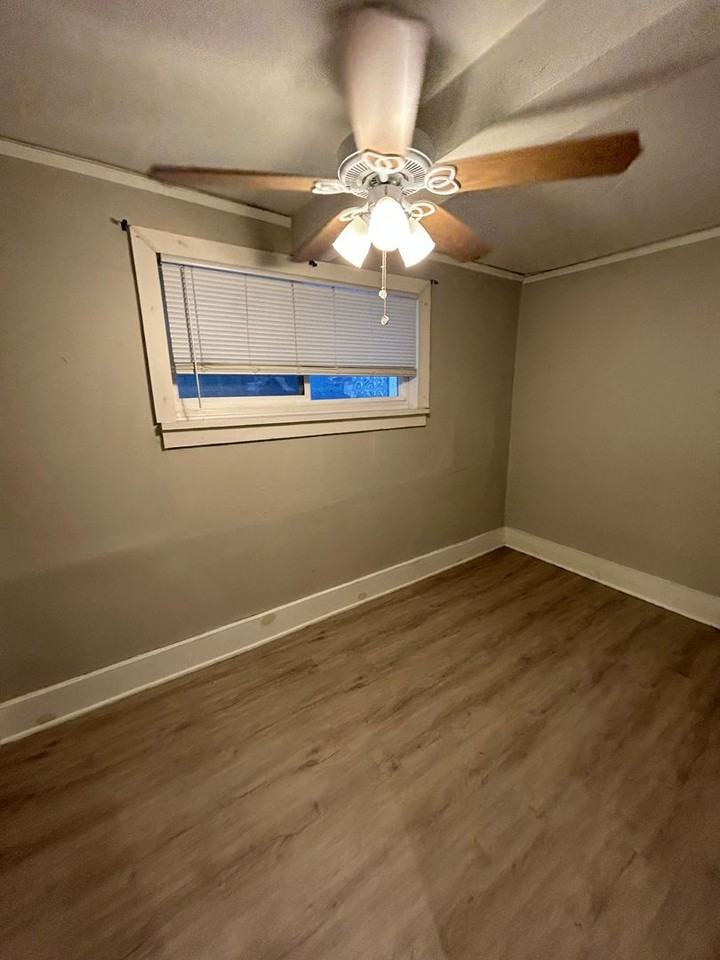 1855 N Humboldt Ave - Photo 3 of 17