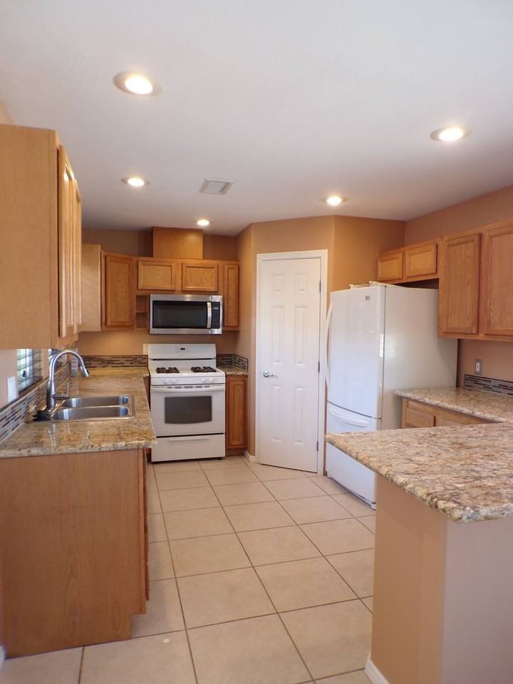 6539 Sherman Hoyt Ave - Photo 5 of 21