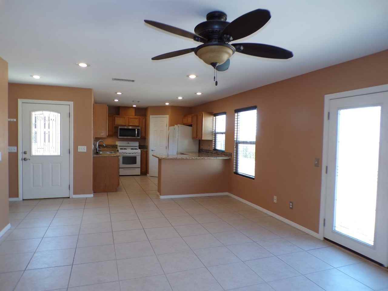 6539 Sherman Hoyt Ave - Photo 7 of 21