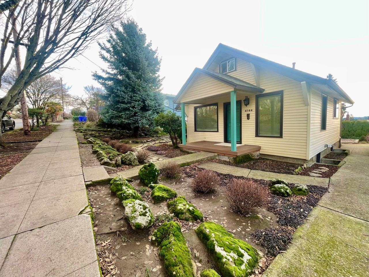 4144 Se Ogden St - Photo 2 of 34