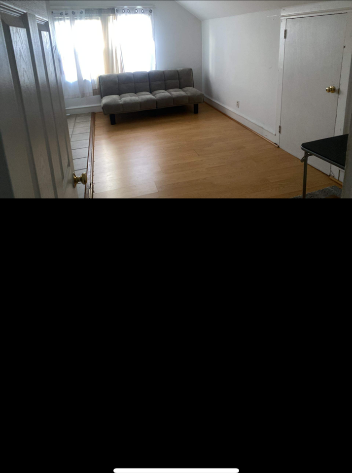 1 South Raleigh Avenue, Unit Apartment 4 - Photo 5 of 21