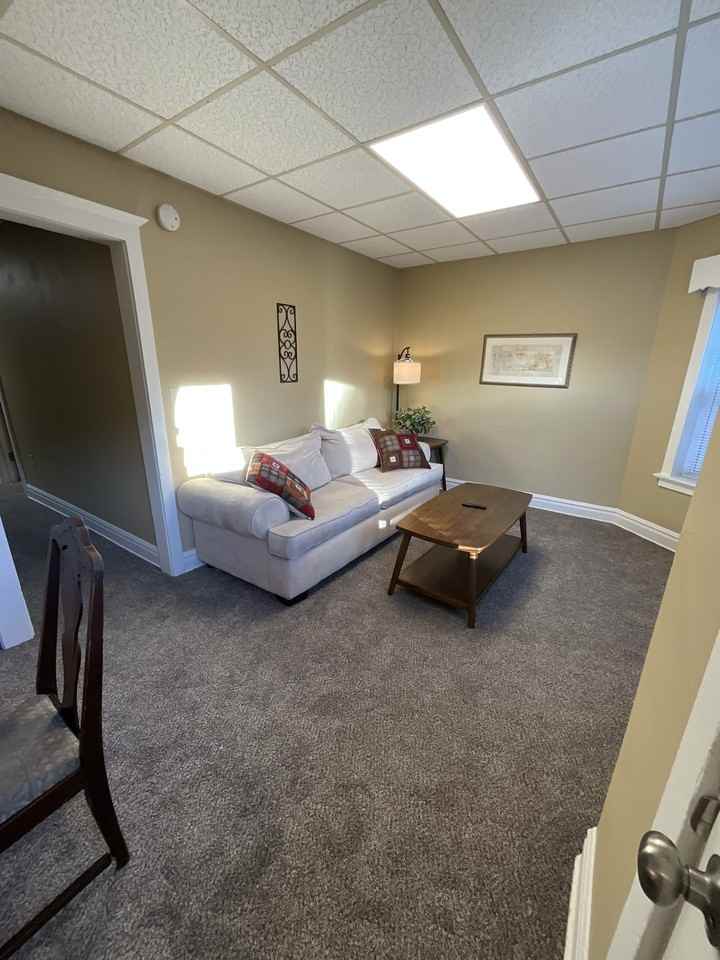 124 N 8th Ave E #A - Photo 4 of 14