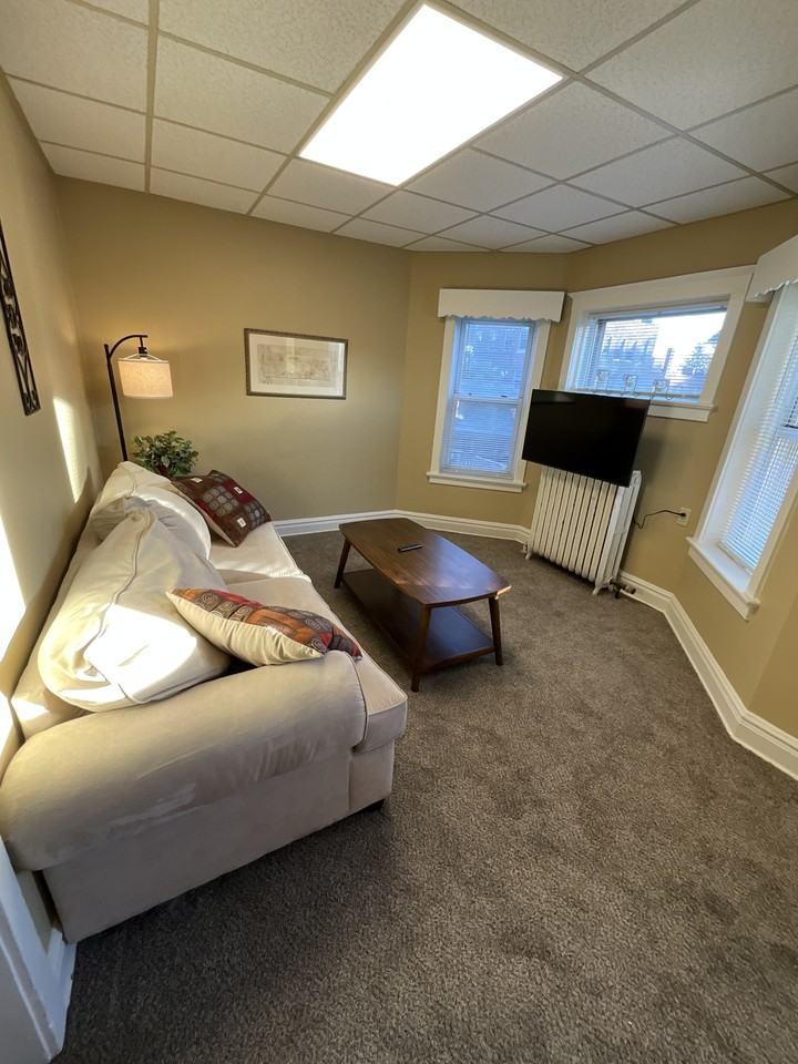 124 N 8th Ave E #A - Photo 6 of 14