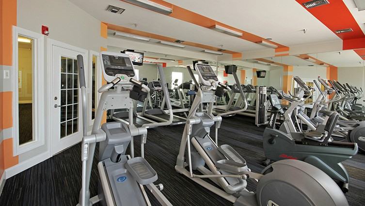 The Social at Auburn - Photo 2 of 33