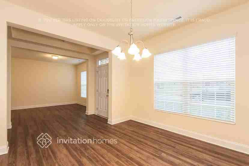 9849 Maywine Cir - Photo 4 of 18