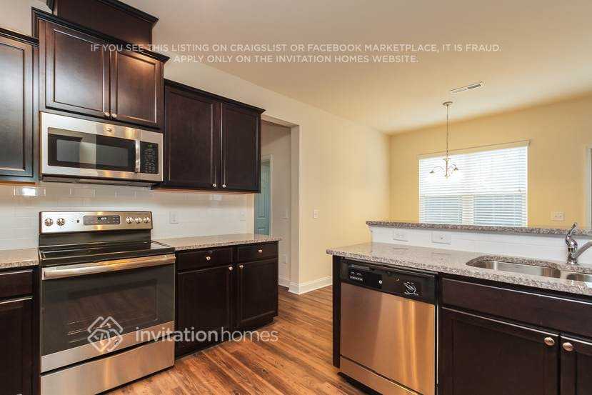 9849 Maywine Cir - Photo 6 of 18