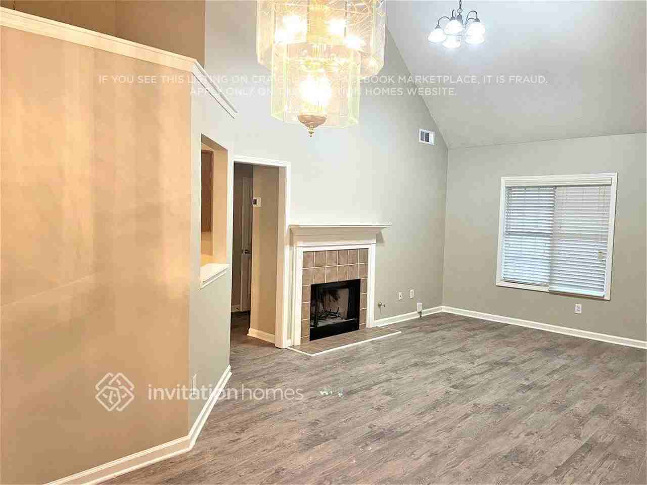 7259 Brittany Way - Photo 3 of 17