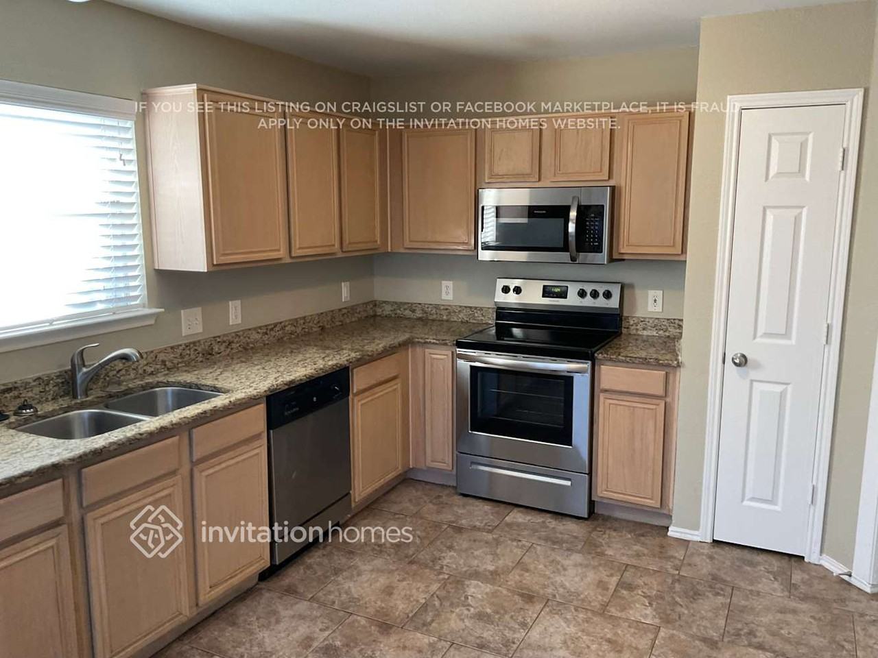 1828 Cedar Tree Dr - Photo 5 of 13