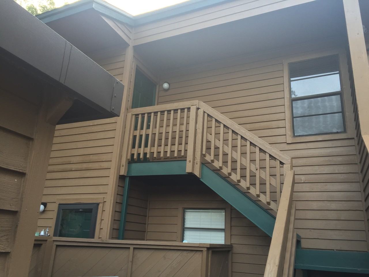 1304 Lennox Rd E - Photo 2 of 22