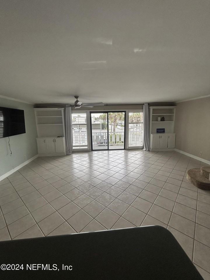 7 21st Ave S - Photo 7 of 28