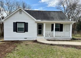featured image of 226 W Cedar St