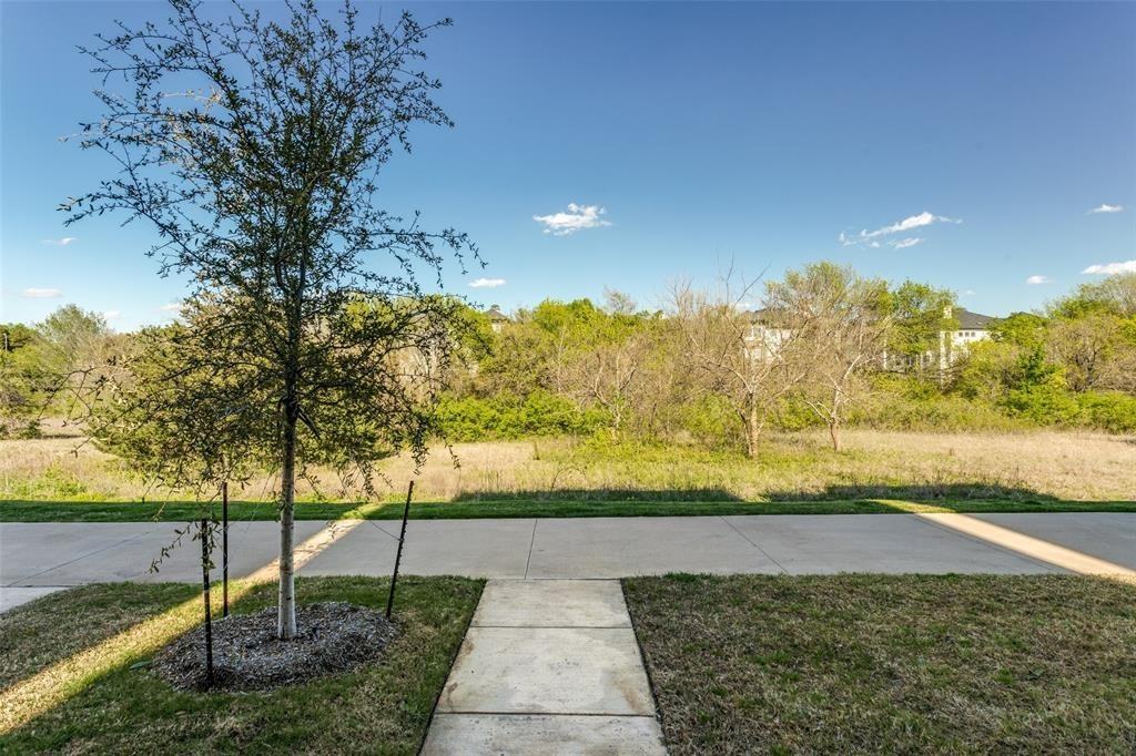 8032 Cornelius Dr - Photo 2 of 25