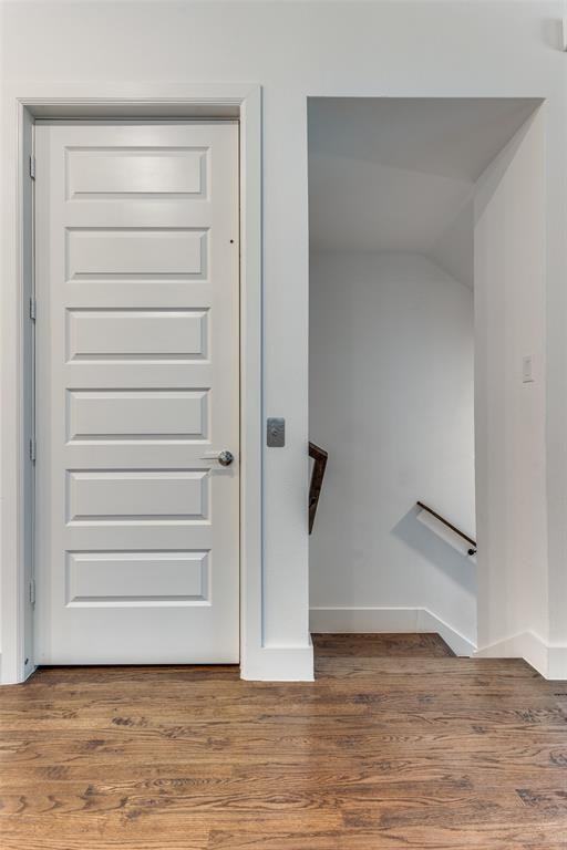 8032 Cornelius Dr - Photo 5 of 25