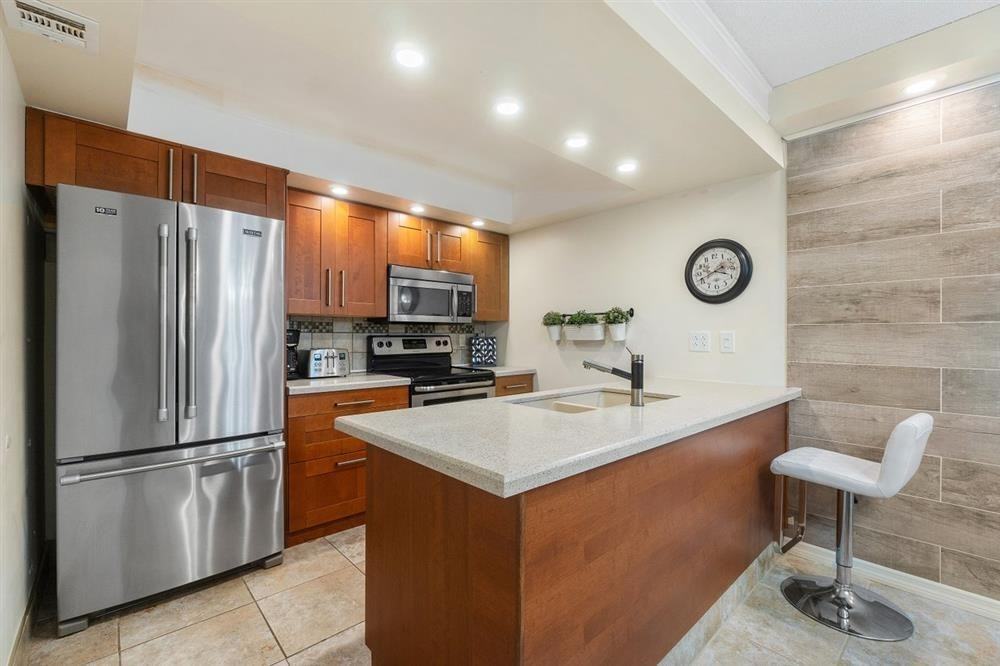 606 Waterside Dr - Photo 7 of 19