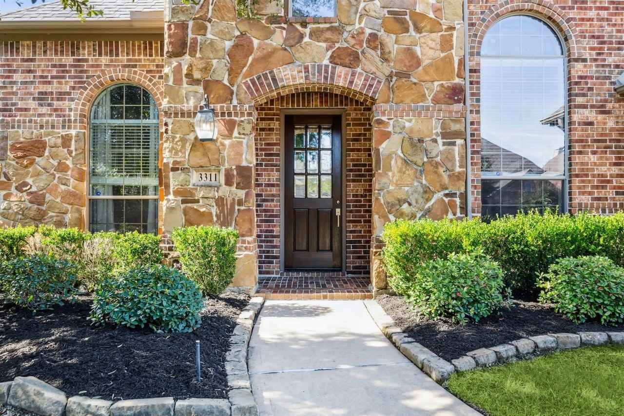 3311 Sunset Field Ln - Photo 3 of 46