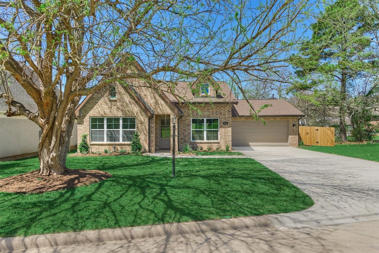 21 Newberry Ct - Photo 2 of 47