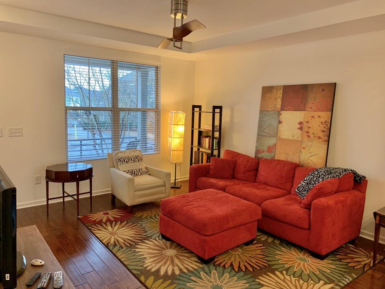 1607 Crafton Way - Photo 4 of 12