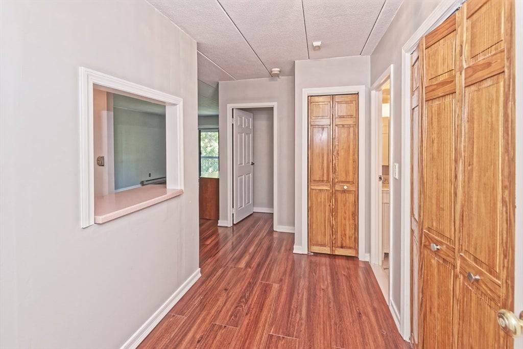 85 Commons Dr - Photo 3 of 29