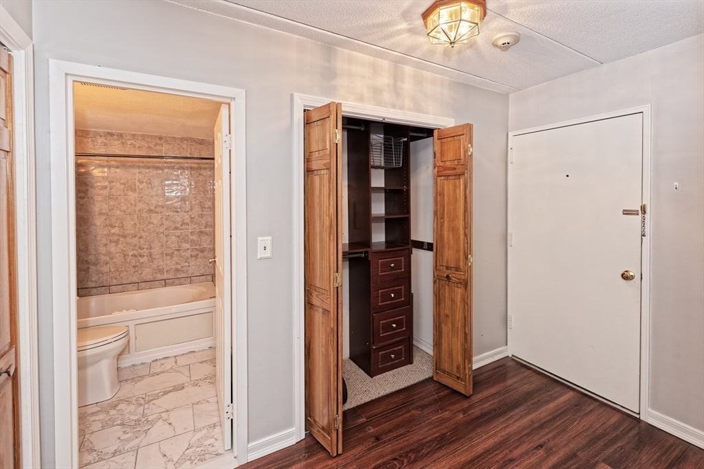 85 Commons Dr - Photo 6 of 29