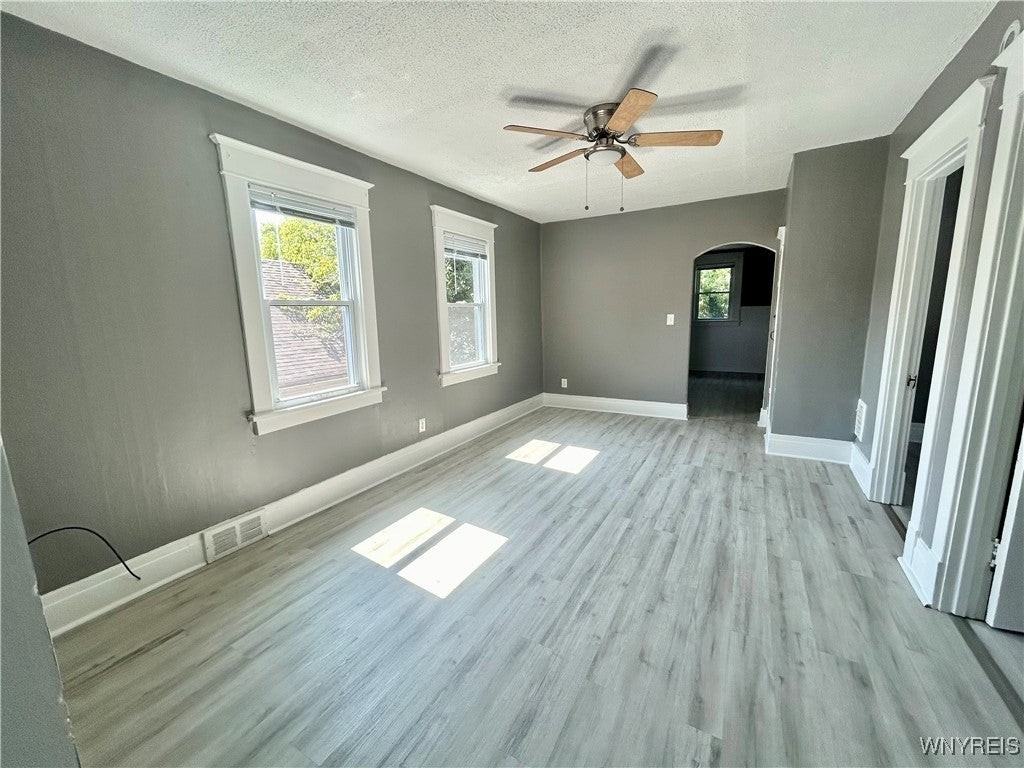 4166 Bailey Ave - Photo 6 of 13