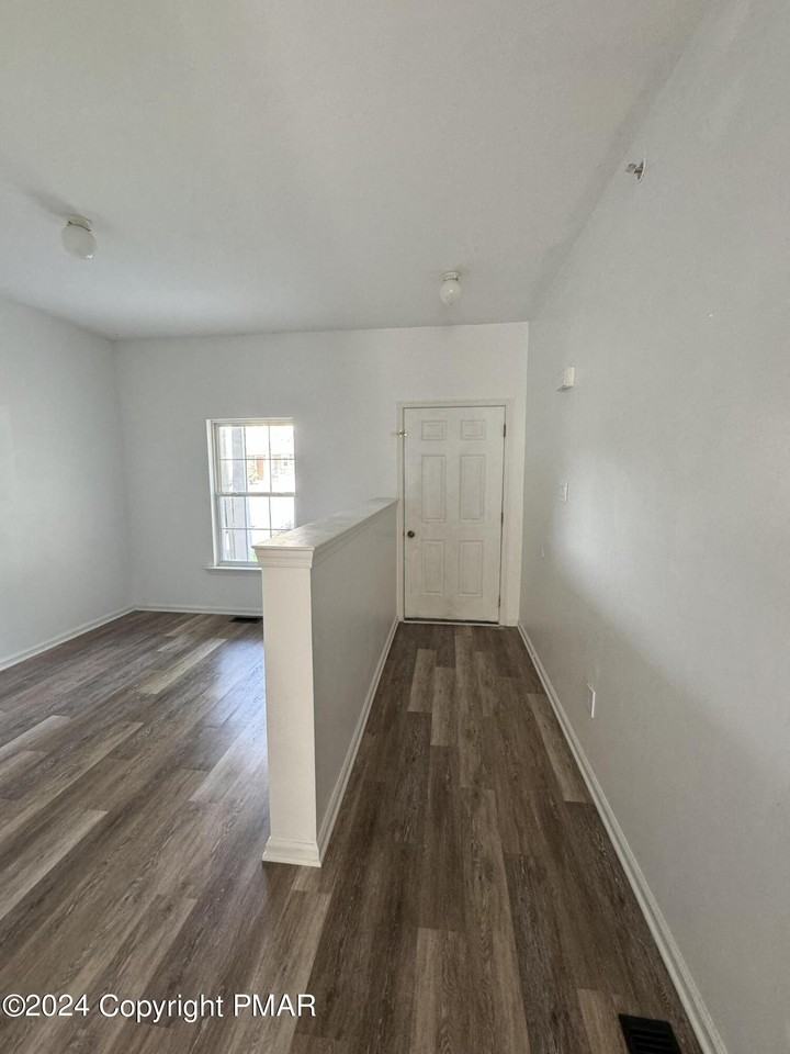 53 Lower Ridge View Cir - Photo 3 of 21