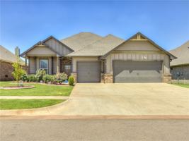 featured image of 1013 Ne 34th Ter