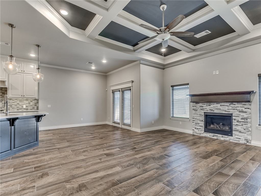 1013 Ne 34th Ter - Photo 7 of 36