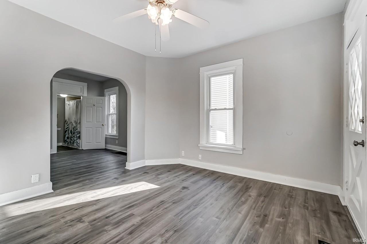 1226 Boone St - Photo 5 of 28