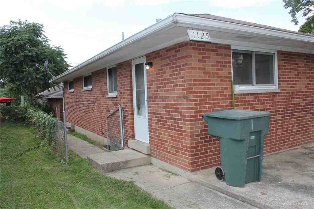 1125 Tiptop Avenue - Photo 3 of 16