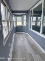 featured image of 11 Hayes Ln